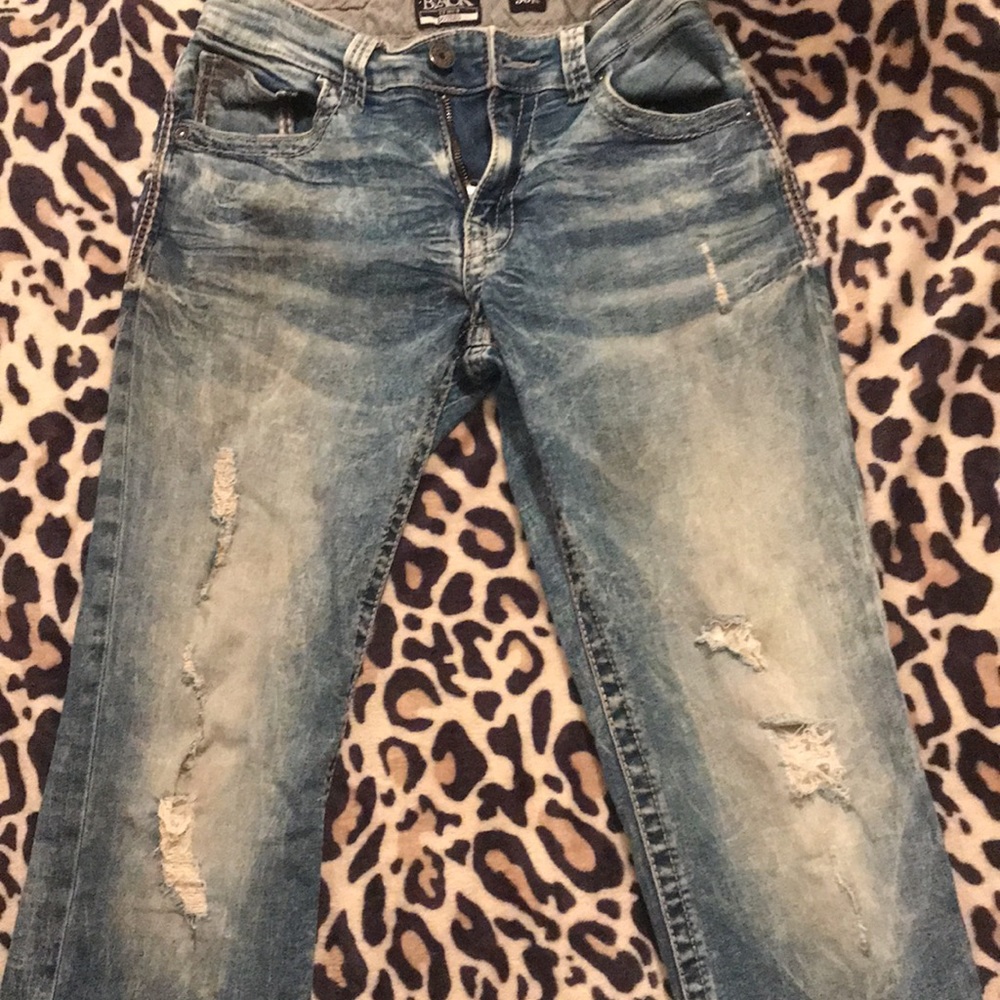 Buckle Jeans! Looks great!!